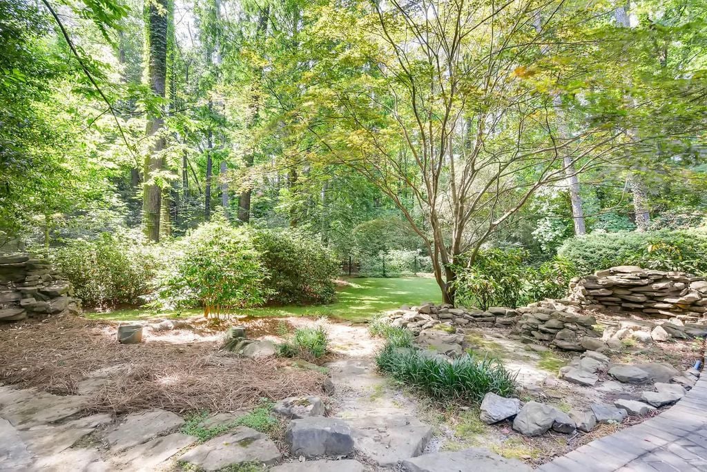 #midcenturymodern, #uniquehomesatlanta, #atlantaMidCenturymodern, top selling Atlanta listing agent, Buckhead midcentury modern homes