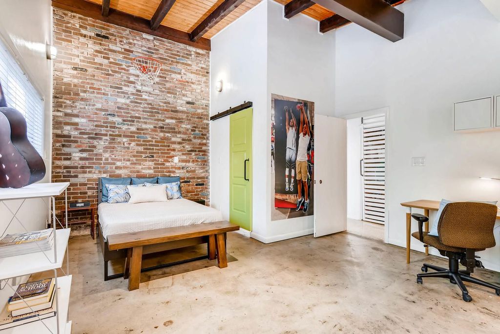 #midcenturymodern, atlantaMidCenturymodern, #uniquehomesatlanta, top selling Atlanta listing agent, moving to Atlanta, best Atlanta realtor