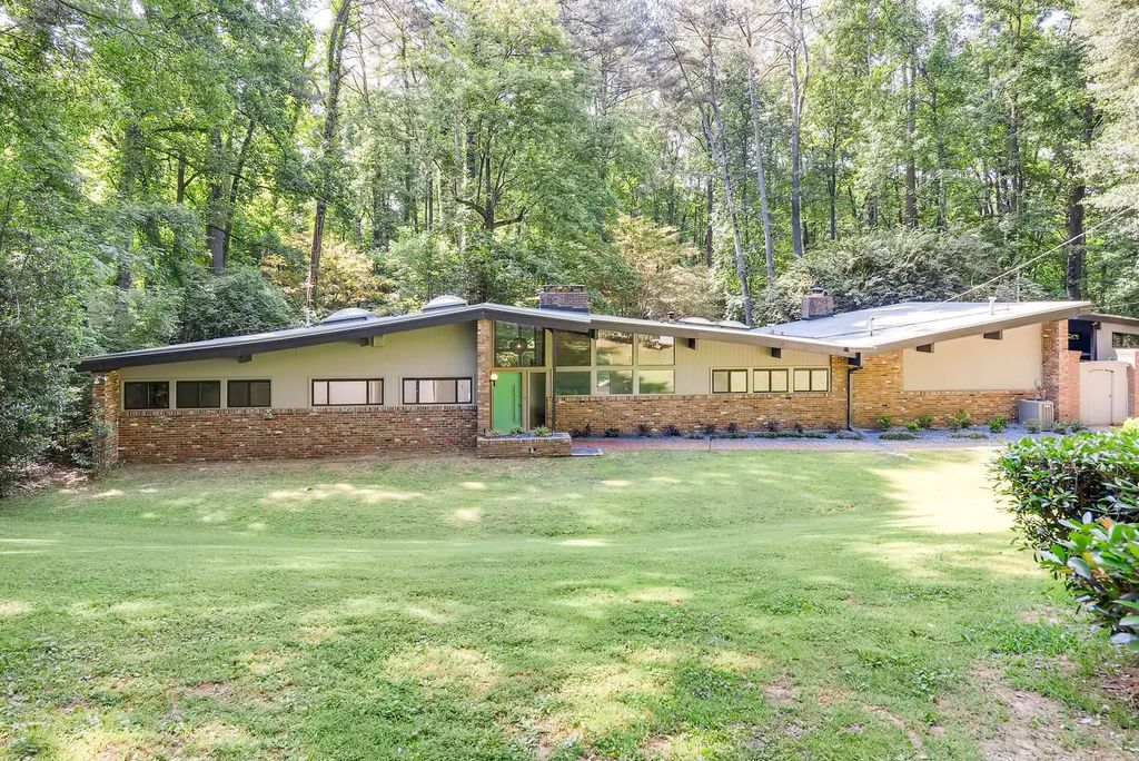  #midcenturymodern, #atlantaMidCenturymodernhomes, #uniquehomesatlanta