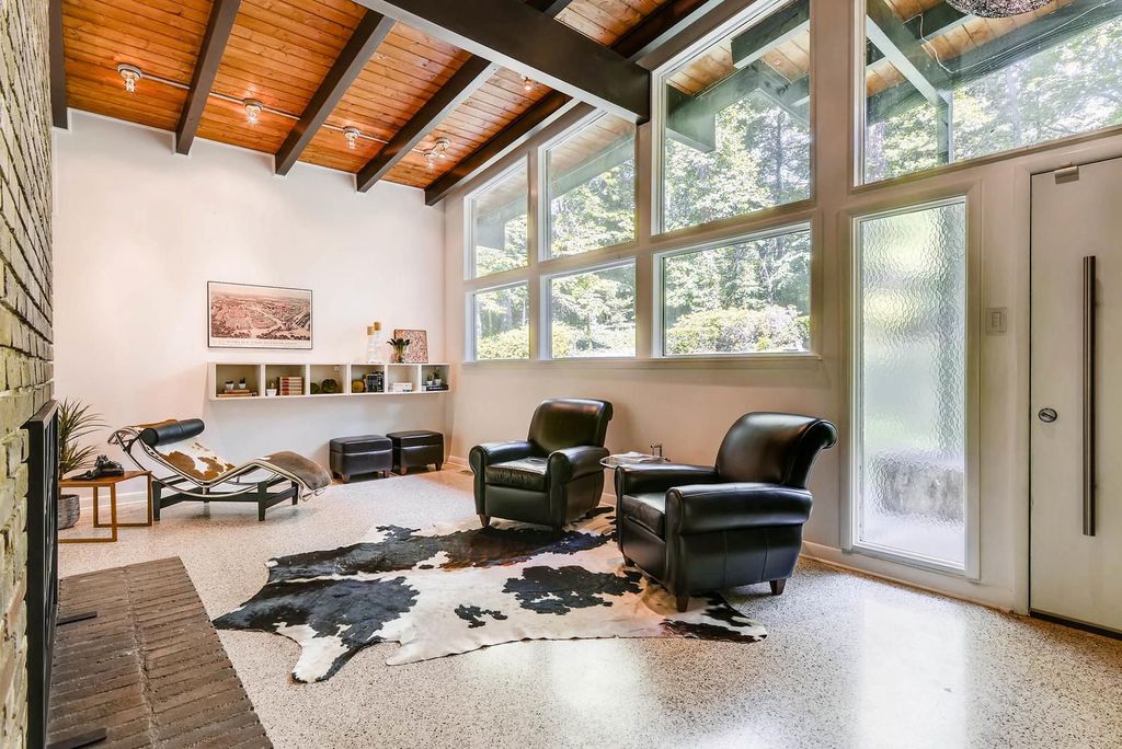 #midcenturymodern, atlantaMidCenturymodern, #uniquehomesatlanta, top selling Atlanta listing agent, moving to Atlanta, best Atlanta realtor