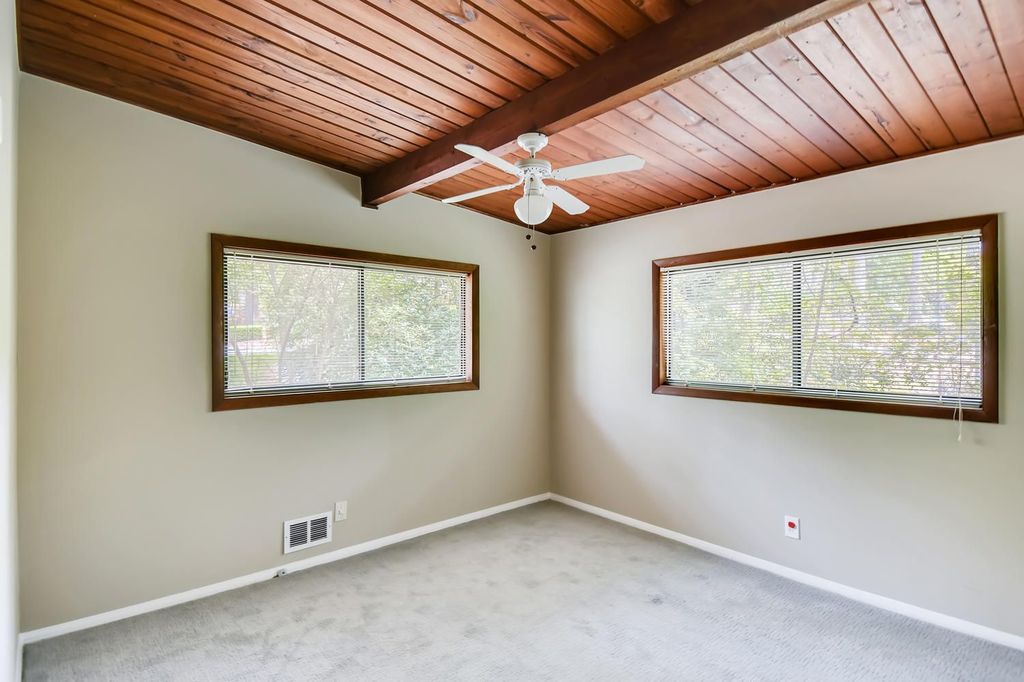 #northcrestmidcenturymodern, #atlantaMidCenturymodernhomes, #uniquehomerealtor, top selling Atlanta listing agent, best Atlanta real estate broker