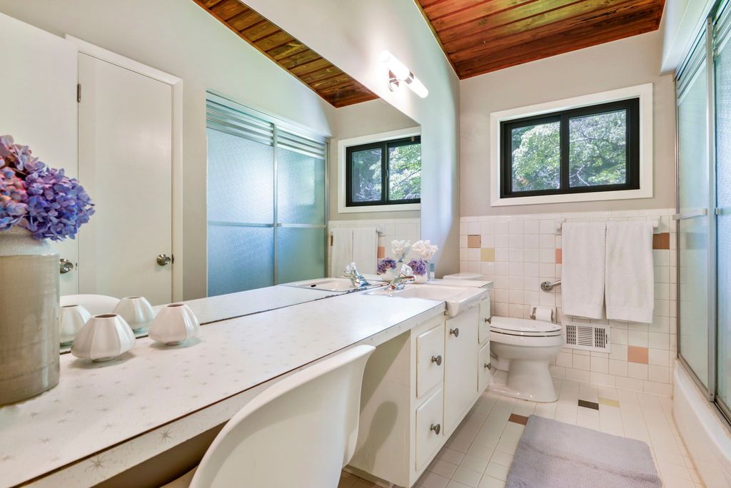 #northcrestmidcenturyhomes, #midcenturymodernatlanta, #atlantaMidCenturymodern, top selling Atlanta listing agent, unique home specialist, best Atlanta real estate broker