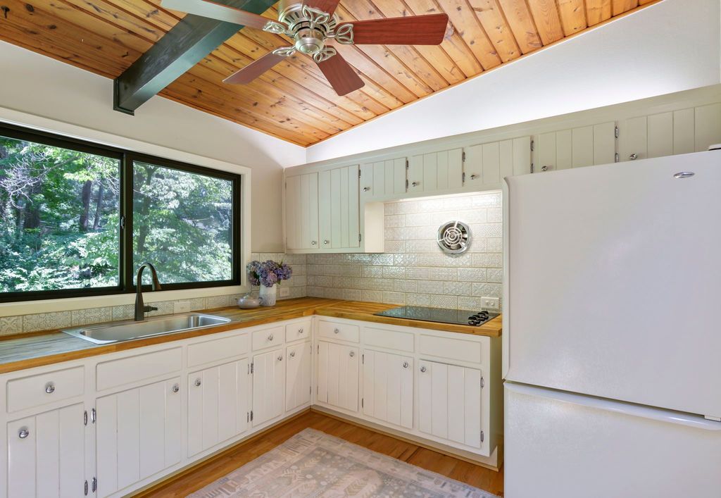 #northcrestmidcenturyhomes, #midcenturymodernatlanta, #atlantaMidCenturymodern, top selling Atlanta listing agent, unique home specialist, best Atlanta real estate broker