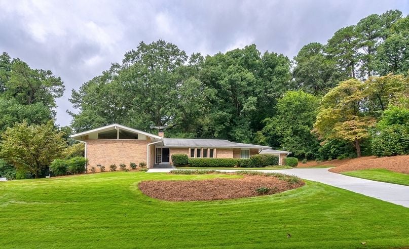 #midcenturymodernatlanta, #uniquehomes, top selling Atlanta listing agent