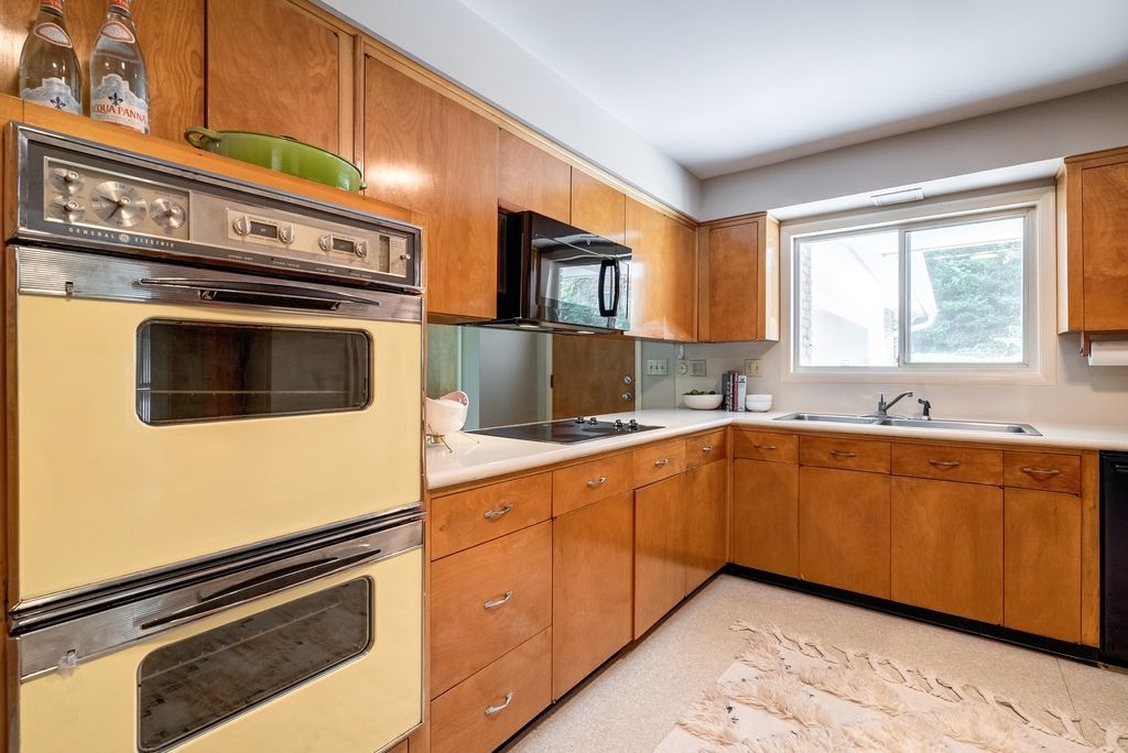 #midcenturymodernatlanta, #uniquehomes, top selling Atlanta listing agent