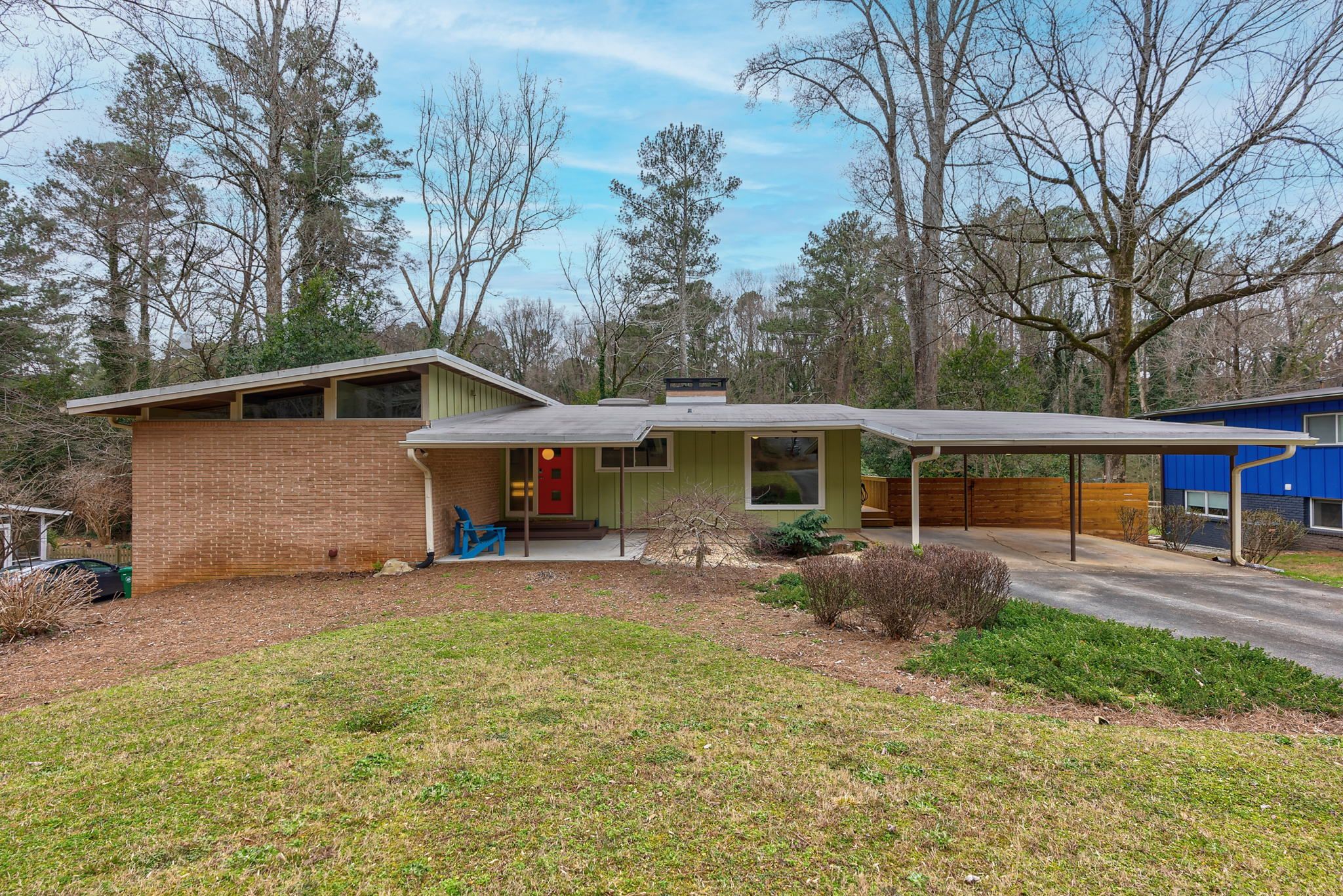 BEST Atlanta realtor, #midcenturymodern, #atlantamidcenturymodern, #northcrestmidcenturymodernhomes, top selling Atlanta listing agent