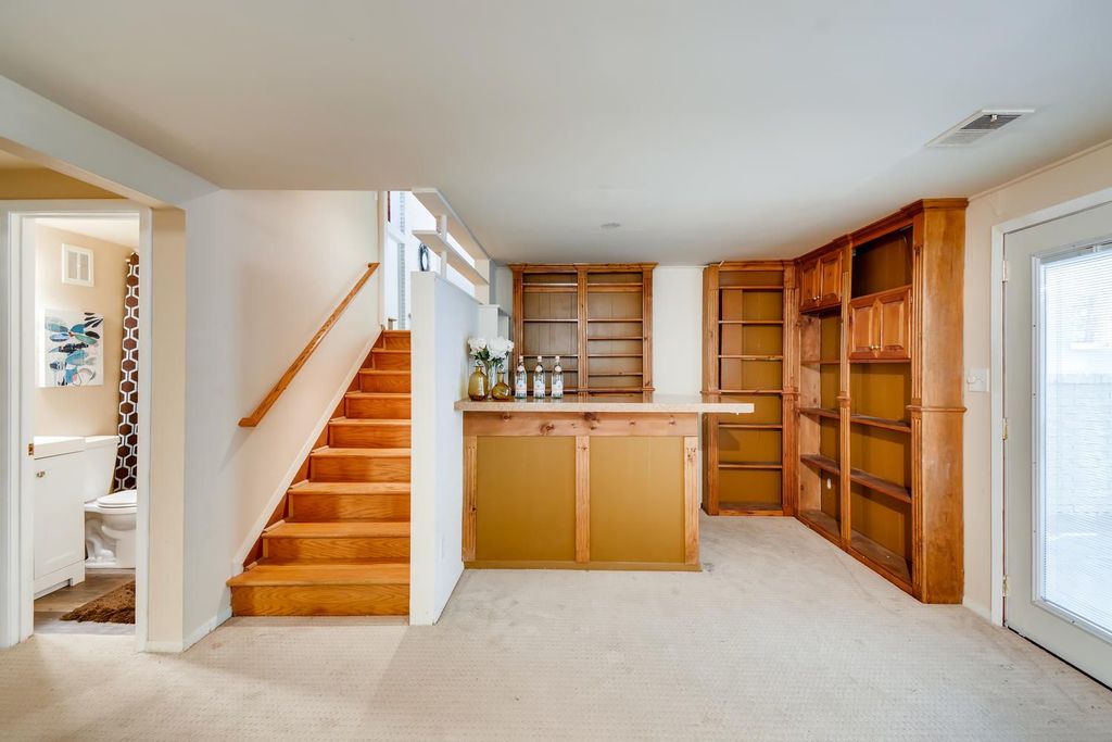 mid century modern Atlanta, mid century modern homes ifor sale, top selling listing agent in Atlanta, #atlantamidcenturymodern, #uniquehomesatlanta
