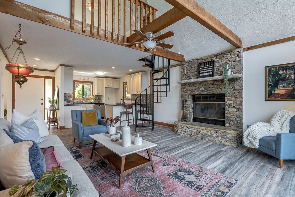lA-Frames for sale in metro Atlanta, top selling agent, best Atlanta realtor