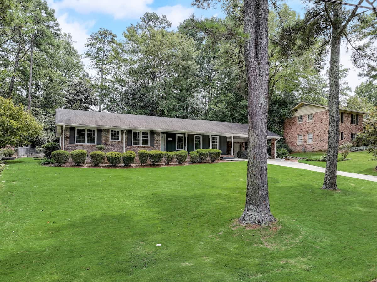 1-web-or-mls-Northbrook-dr-002-1