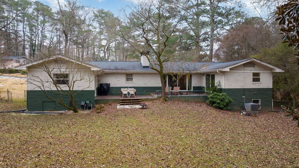 top selling Atlanta listing agent, #midcenturymodernatlanta, best Atlanta realtor, unique home specialist