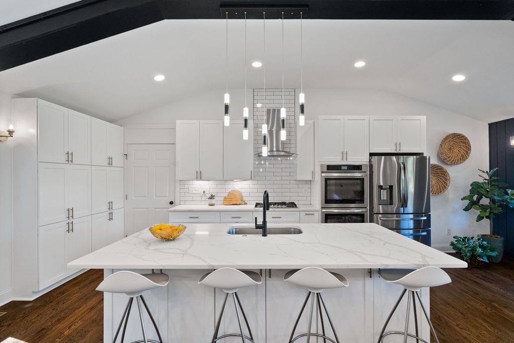 #uniquehomesatlanta, top selling Atlanta listing agent, Northcrest homes, best Atlanta realtor