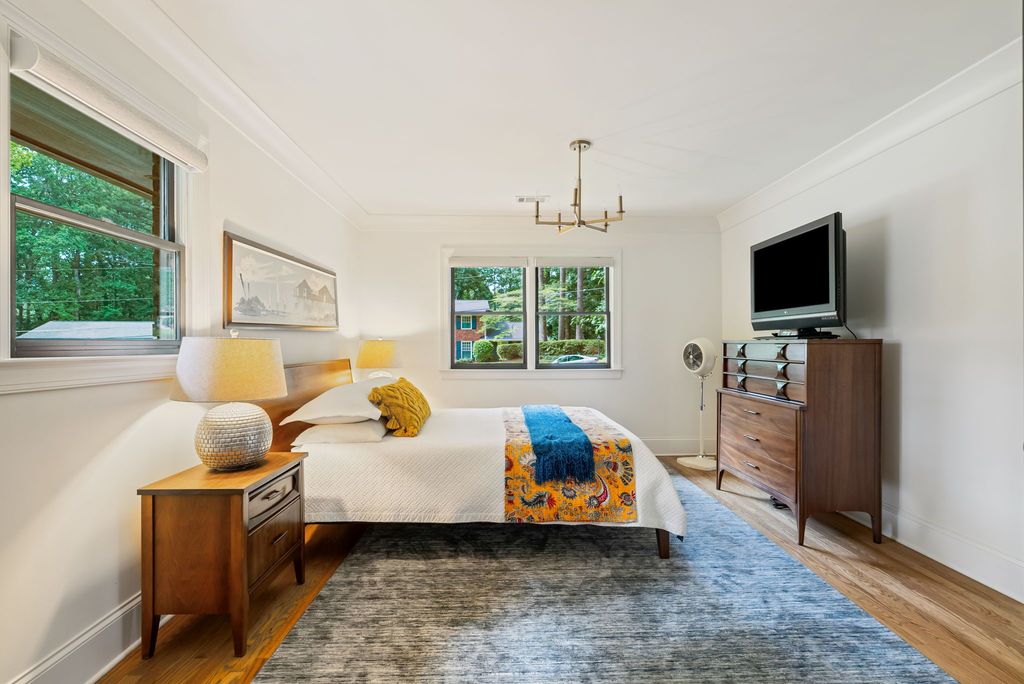 #uniquehomesatlanta, midcenturymodern, top selling Atlanta listing agent