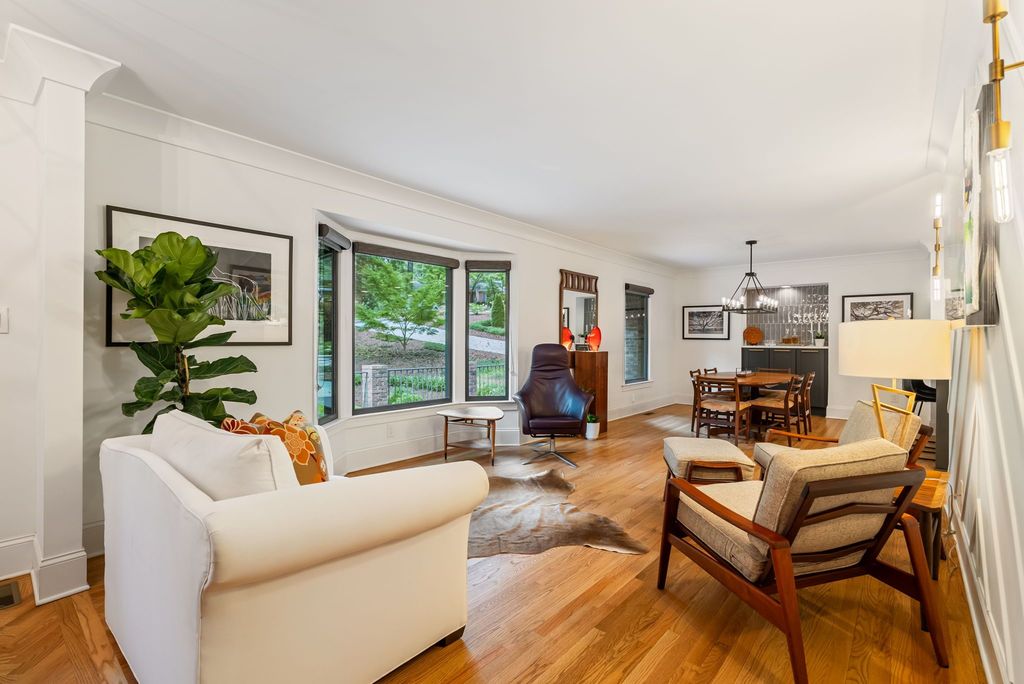 #uniquehomesatlanta, top selling listing agent in Atlanta
