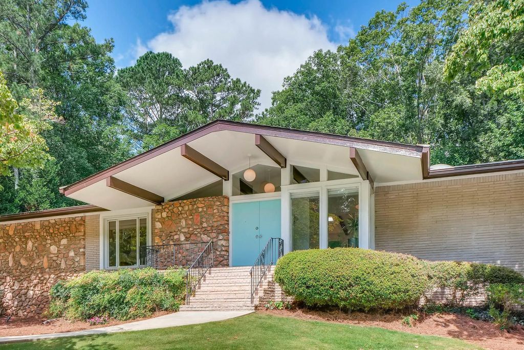 #atlantamidcenturymodern, top selling Atlanta mid century modern, best unique home specialist