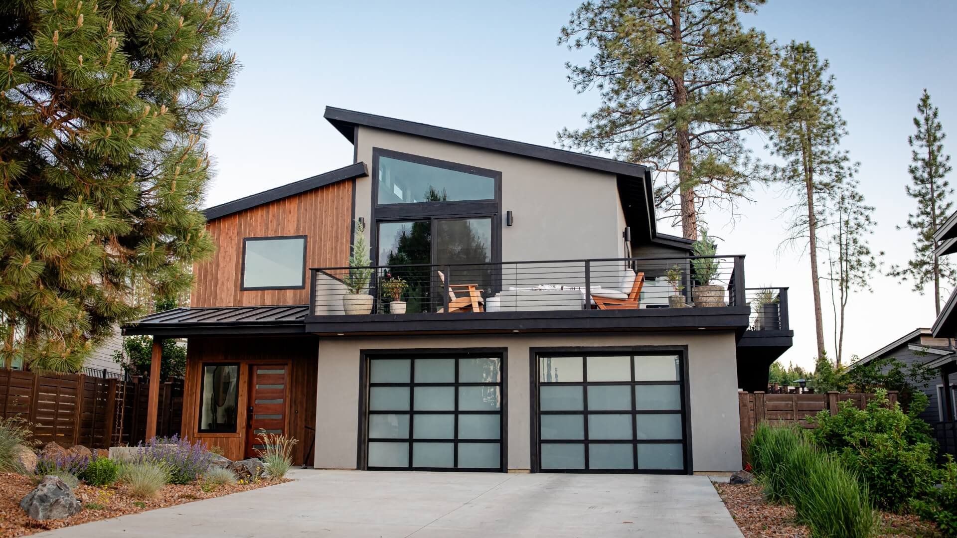 #midcenturyatlanta, #uniquehomes, #atlantaMidCenturymodernhomes, best midcentury modern real estate
