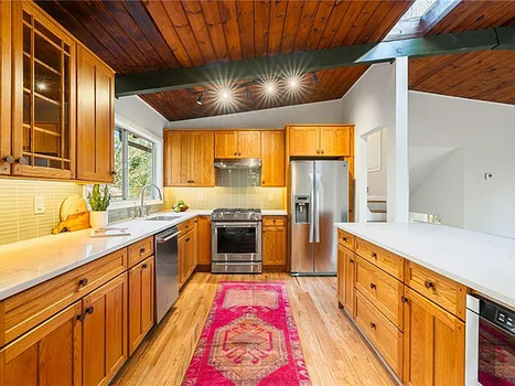 5b453afd5583e8455b9fec8b301f5fd1-cc_ft_576