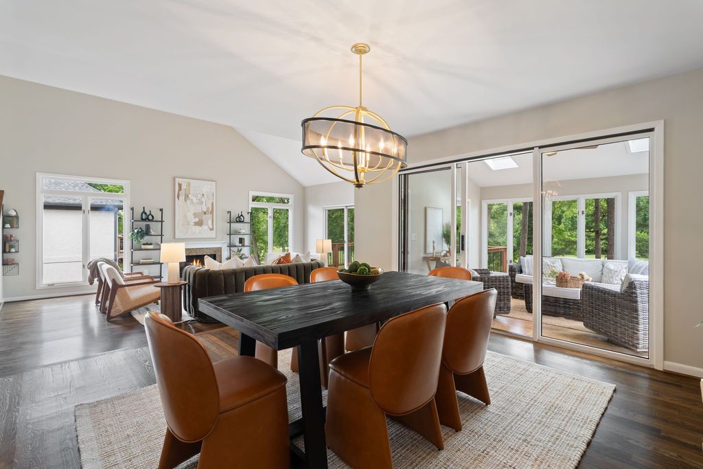 top selling listing agent, best Atlanta realtor for unique homes, homes for sale in Roswell