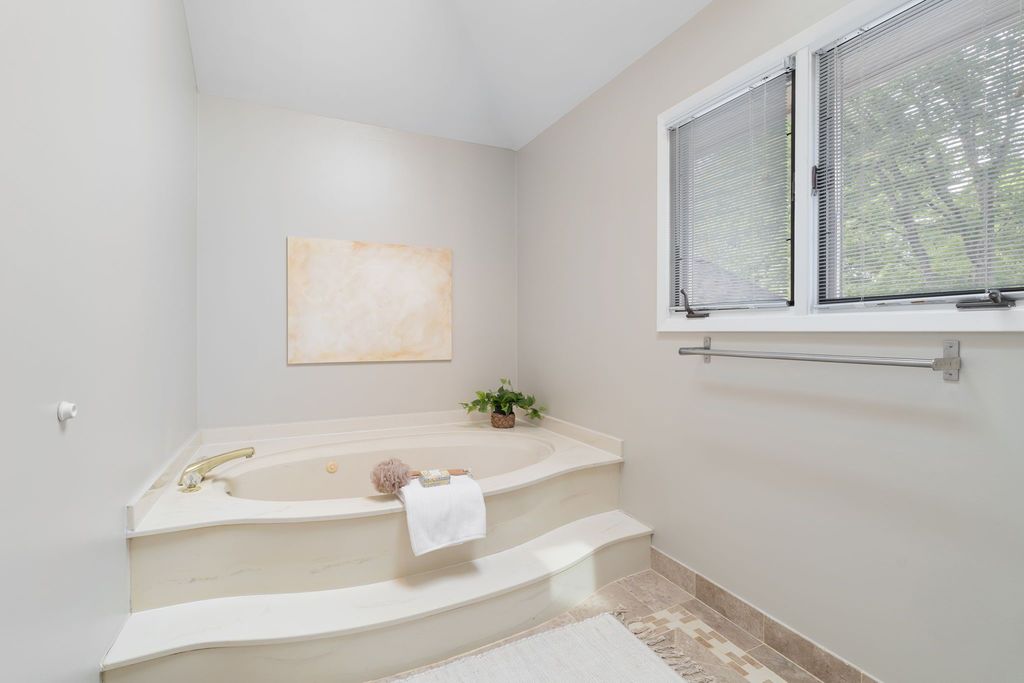 #modernhomesforsale, find the best realtor near me