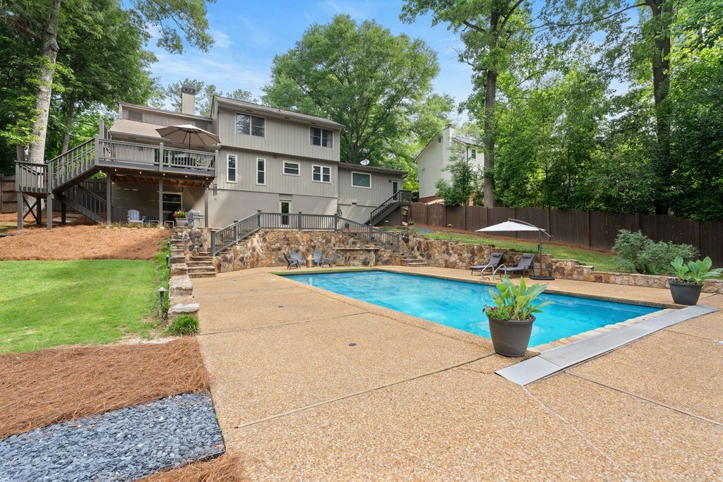 top selling listing agent, best homes for sale with pool, best Atlanta realtor, homes for sale in Dunwoody