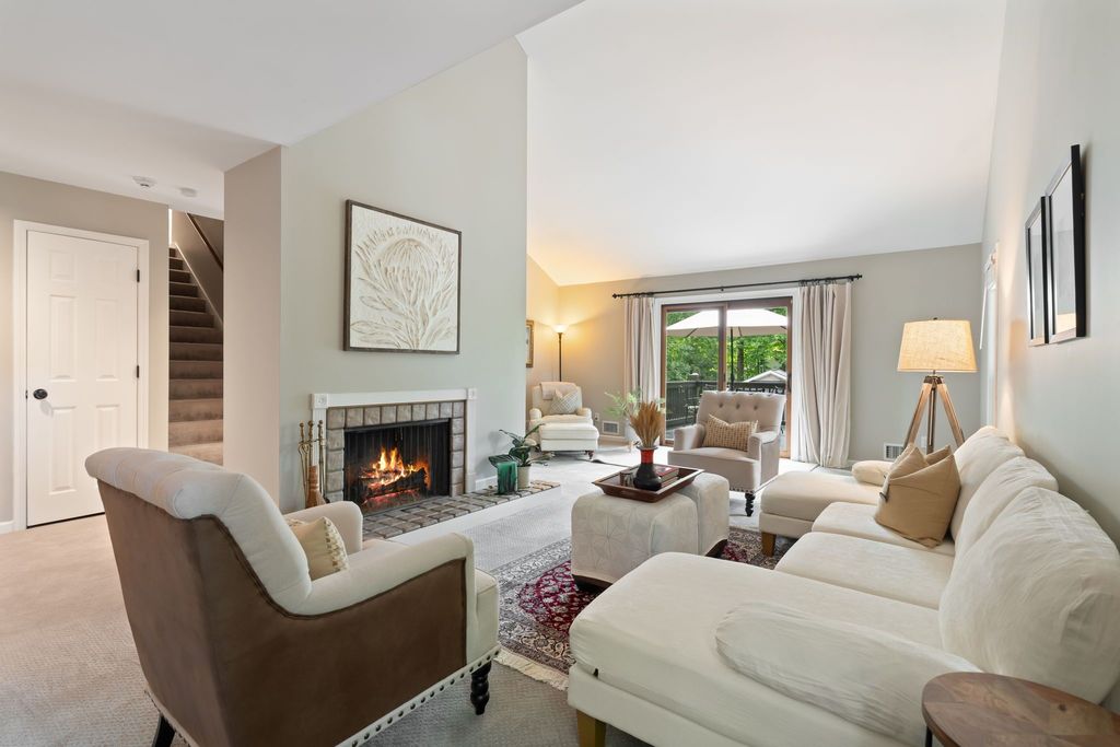 top selling listing agent, best homes for sale with pool, best Atlanta realtor, homes for sale in Dunwoody
