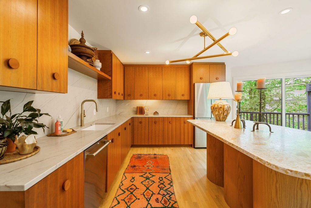 #midcenturymodernatlanta, unique homes for sale in Sandy Springs, top selling Atlanta listing agent