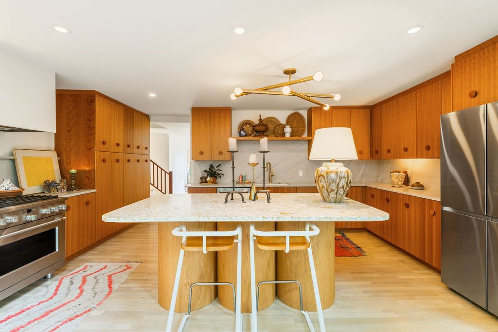 #atlantamidcenturyhomesforsale, top selling listing agent in metro Atlanta
