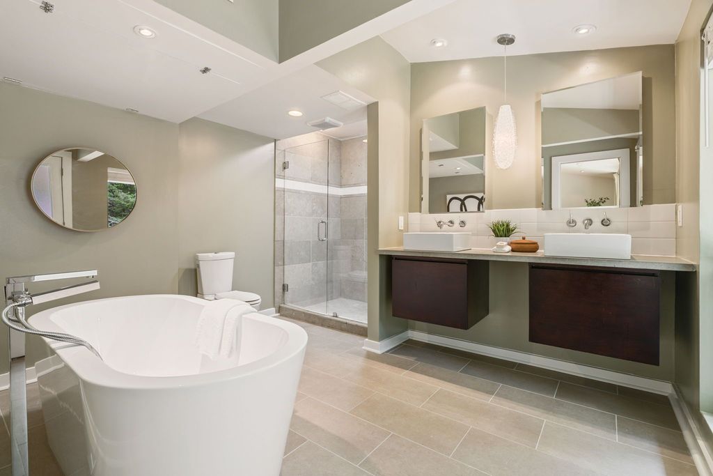 #midcenturymodern, #atlantamidcenturyhomes, #midcenturymodernatlanta, top selling Atlanta listing agent,  best realtor for unique homes, find the best real estate agent near me