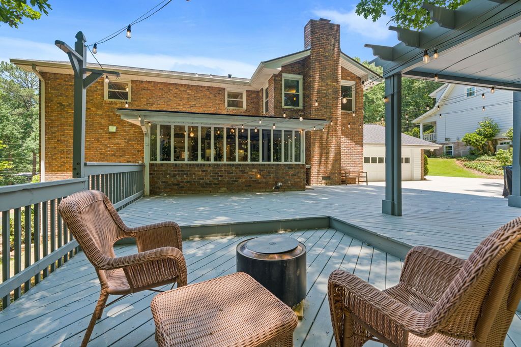top selling Atlanta listing agent, best Atlanta realtor, homes for sale in Tucker, find the best Atlanta real estate agent near me