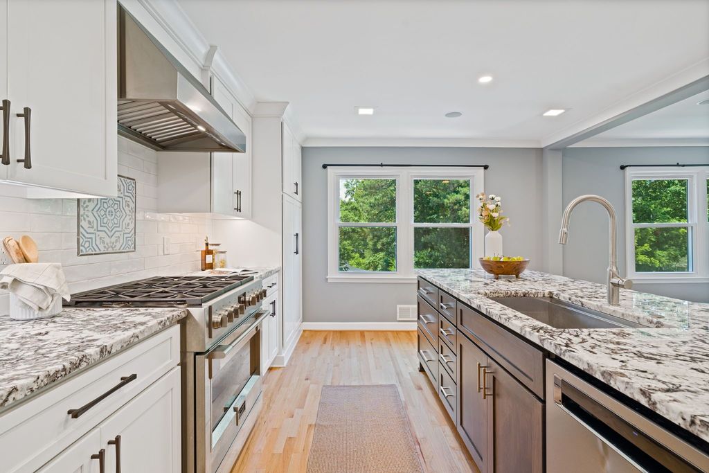 top selling Atlanta listing agent, best Atlanta realtor, homes for sale in Tucker, find the best Atlanta real estate agent near me