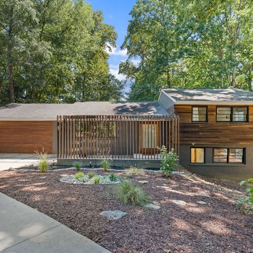 4351 Peachtree Dunwoody Rd NE, Atlanta, GA 30342