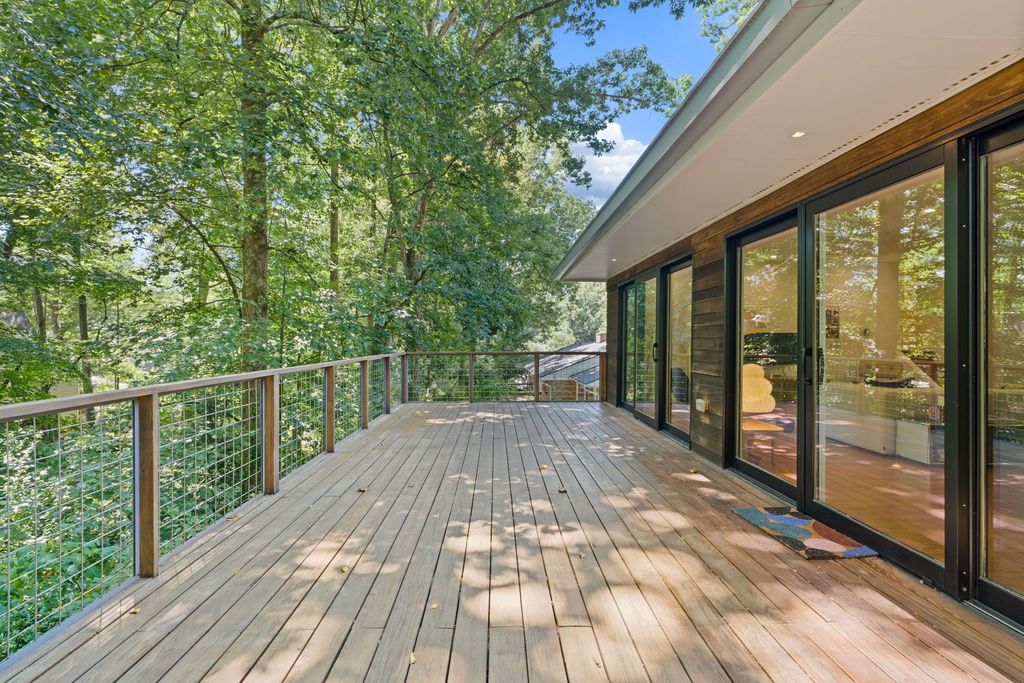 #contemporaryhomes, best Atlanta listing agent, #modernhomes, #uniquehomesatlanta