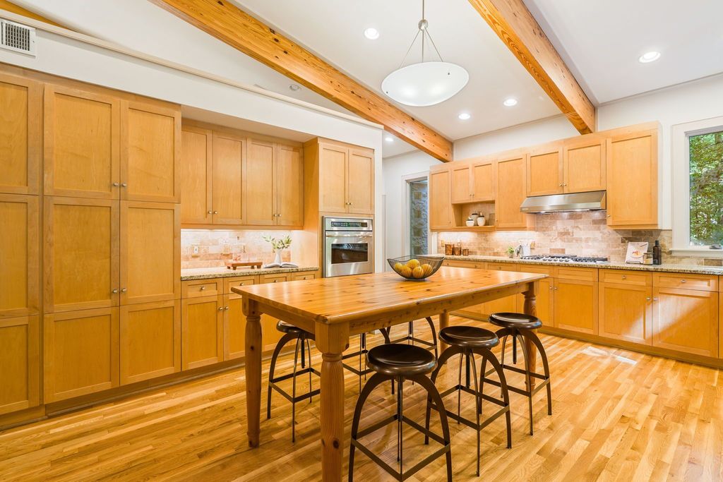 #contemporaryhomes, #uniquehomes, homes for sale in Mableton, Contemporary homes for sale in Mableton, Top selling Atlanta Listing agent, best realtor for unique homes, #coolestAtlantahomes