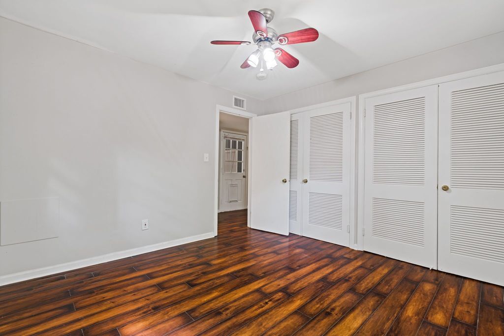 #midcenturymodernatlanta, #atlantaMidCenturymodernhomes,  top selling Atlanta listing agent, unique home specialist, best Atlanta realtor