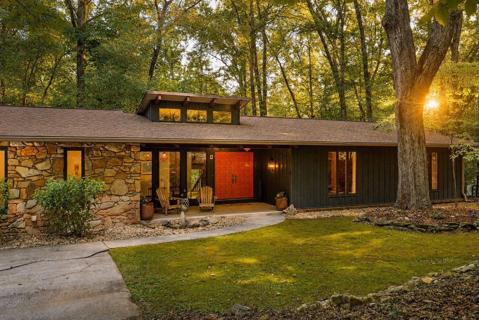 Atlanta Cool Homes, best selling Atlanta listing agent, how to sell your home for more, best Atlanta neighborhoods, find the best Atlanta realtor near me