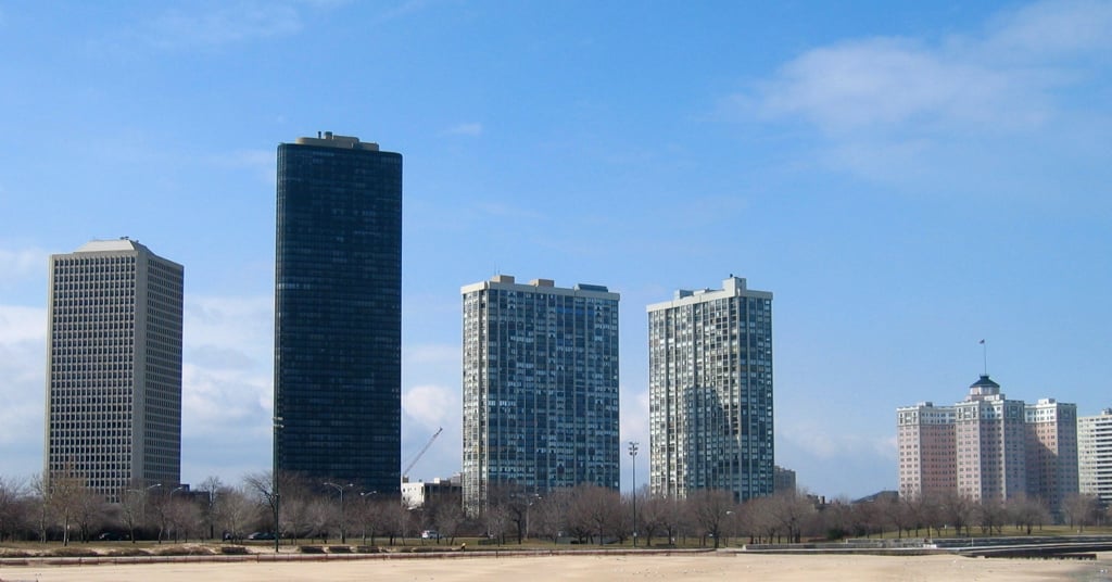 Edgewater_Beach_Hotel_060325