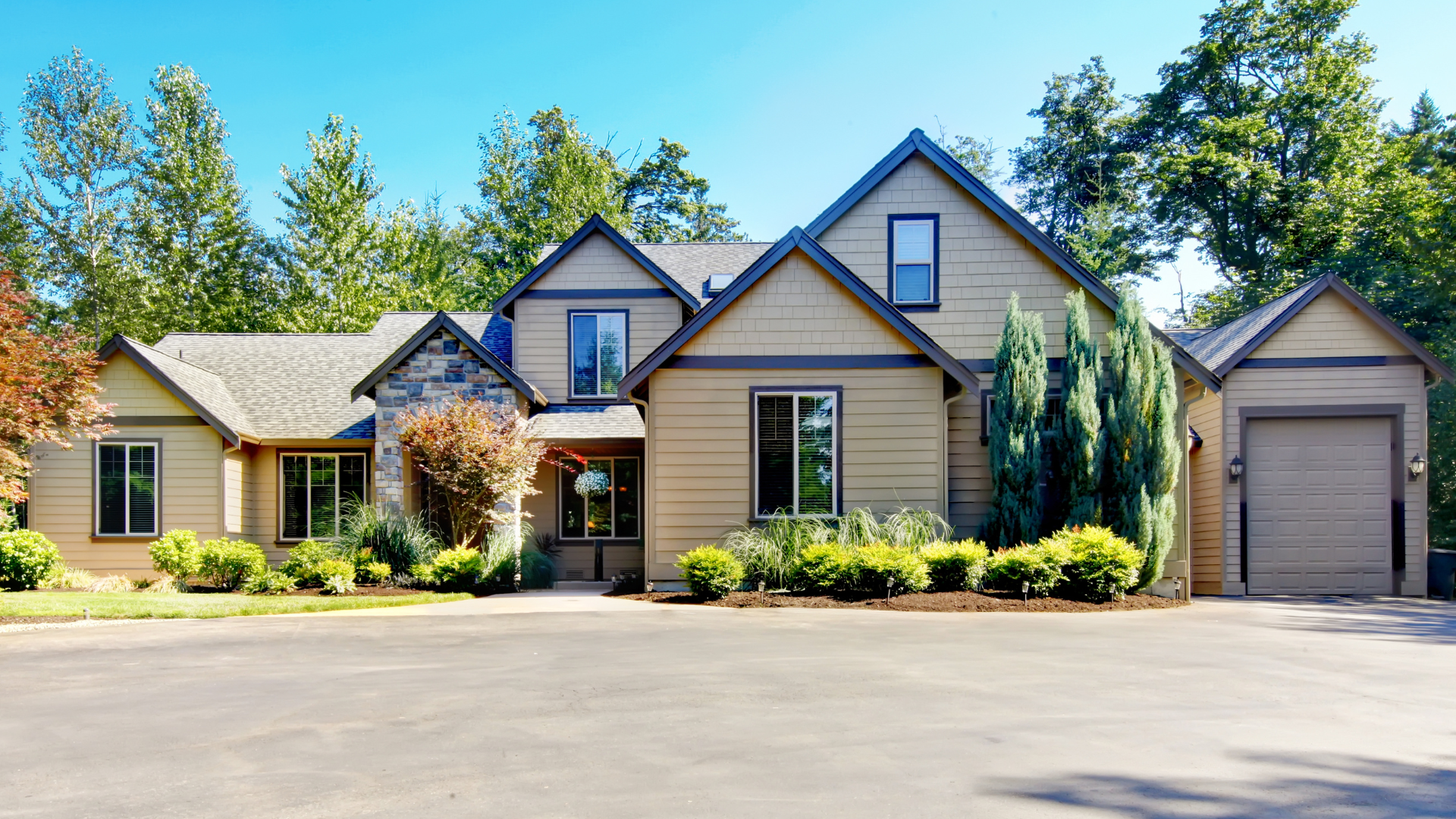 Mississauga Bungalows for BungalowBoss.ca