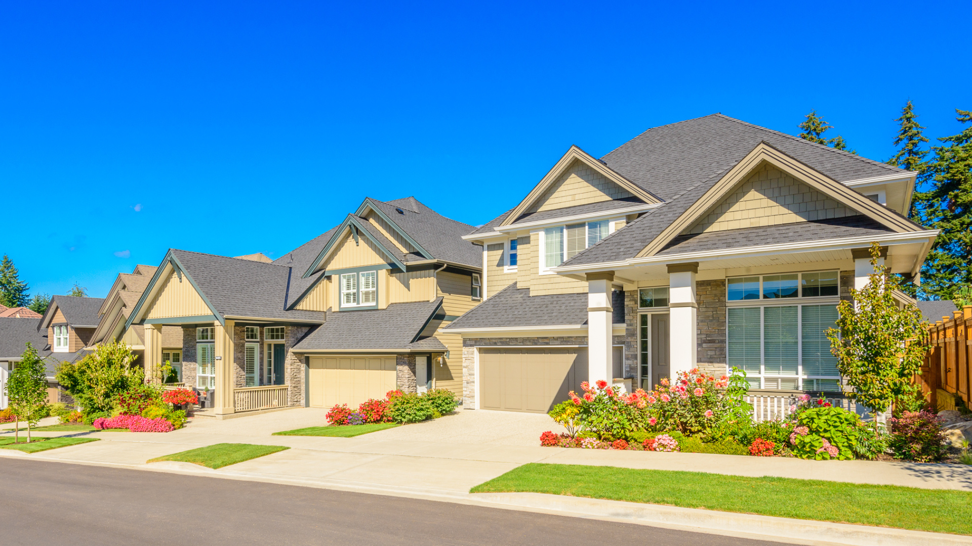 Clean front lawn exterior condos