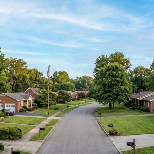 Hollywood Hills Gallatin TN | Resale Homes from $125K: What the Price Spread Actually Tells You About Condition and Value (2026)