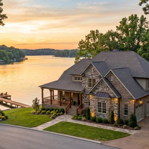 Who Is Actually Buying Luxury Homes in Hendersonville TN, and Why They Are Not Buying in Brentwood