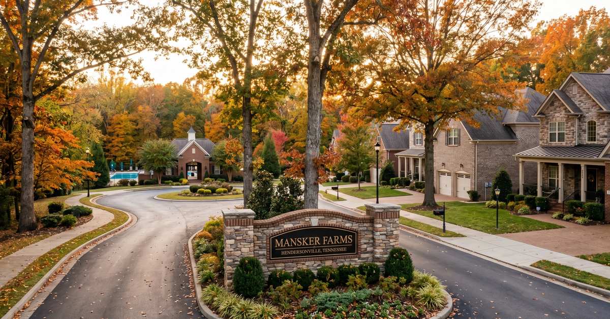 Community pool and clubhouse amenities at Mansker Farms Hendersonville TN 37075 active adult neighborhood