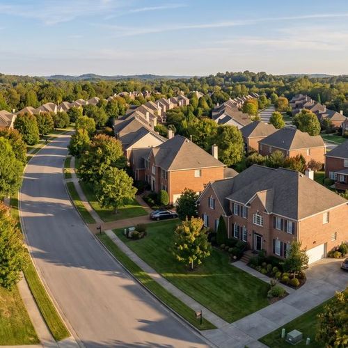 Station Camp School Zone in Hendersonville TN: 128 Closed Sales, Median $584,950, and the Grade-Level Split Most Buyers Miss