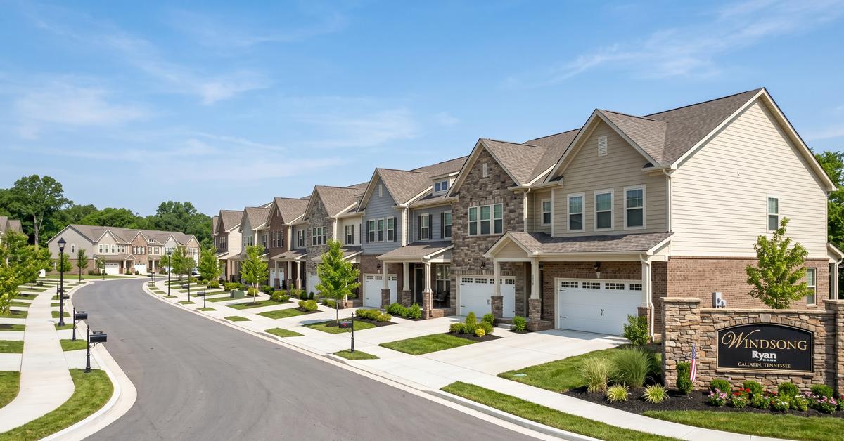 windsong-gallatin-tn-ryan-homes-townhomes-entrance