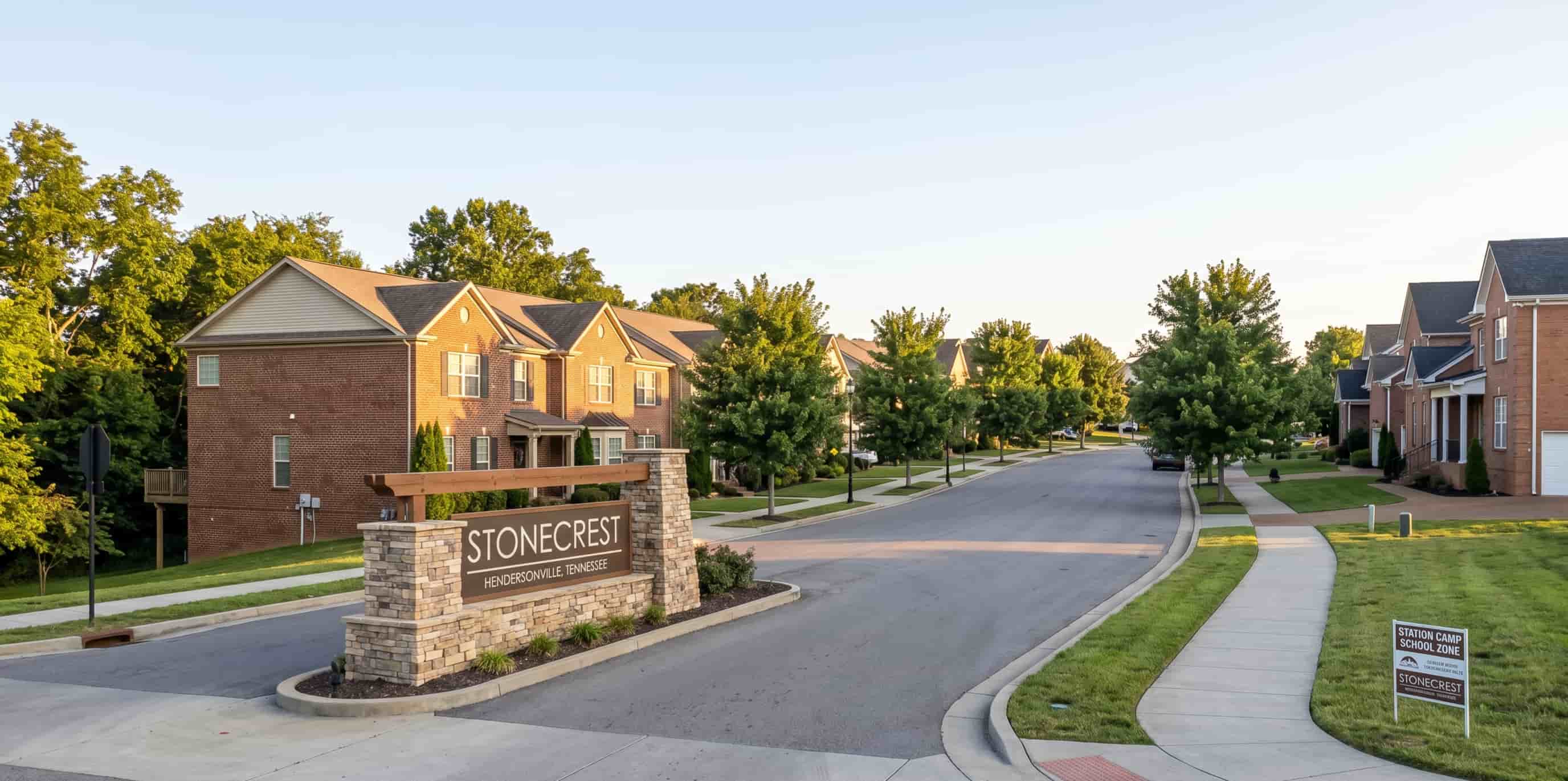 Stonecrest-subdivision-entrance-hendersonville-tn