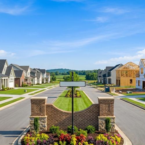 White House TN vs. Hendersonville TN: Commute, Schools, and the Numbers Behind the Choice