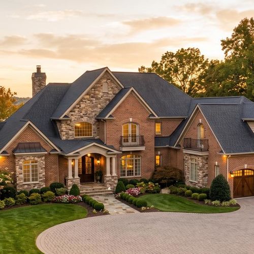 Gallatin vs Brentwood & Franklin Luxury | $1.05M Median