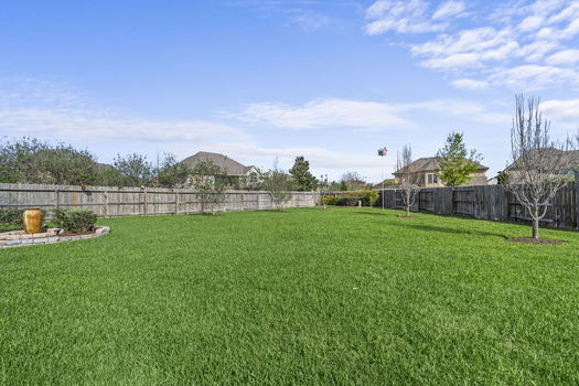 6-web-or-mls-DSC02576 copy