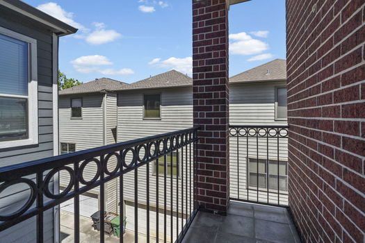 7-web-or-mls-DSC03273 copy