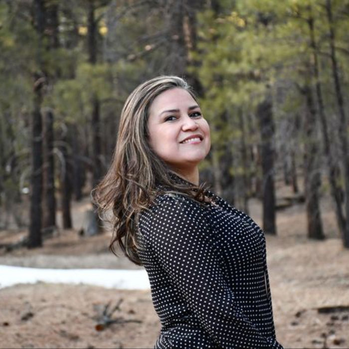 AngelaMassey-700xAUTO.fit 1