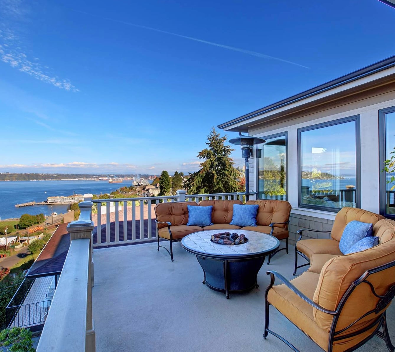 Seattle-area home with outdoor terrace overlooking Puget Sound and the waterfront.