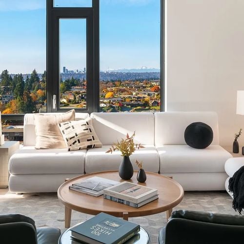Living in Downtown Bellevue: Housing, Walkability & Lifestyle
